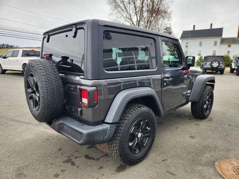 Used 2020 Jeep Wrangler Sport AWD/4WD image 16