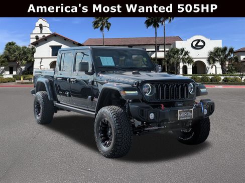 Used 2025 Jeep Gladiator Rubicon AWD/4WD image 1