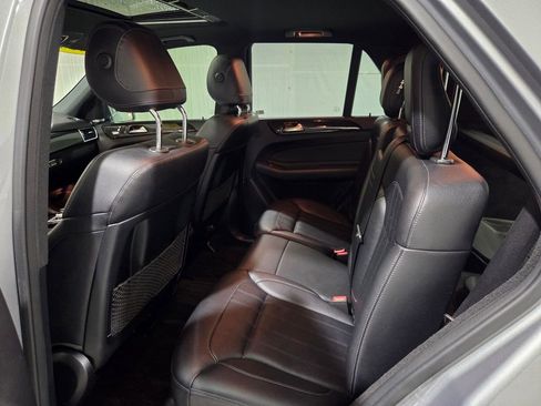 Used 2016 Mercedes-Benz GLE 350 4MATIC w/ Premium Package image 11