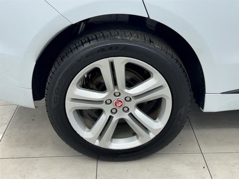 Used 2017 Jaguar F-PACE R-Sport AWD/4WD image 43