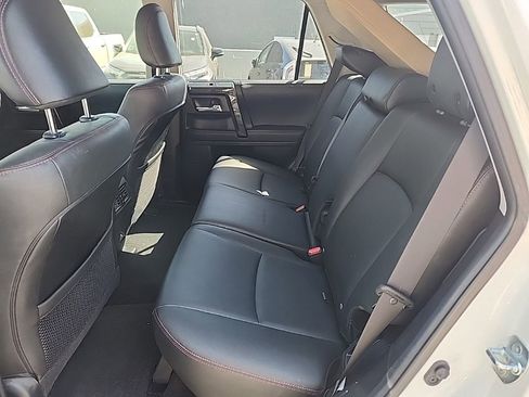 Used 2021 Toyota 4Runner TRD Off-Road Premium w/ Moonroof Package AWD/4WD image 11