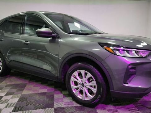 Certified 2025 Ford Escape Active AWD/4WD image 1