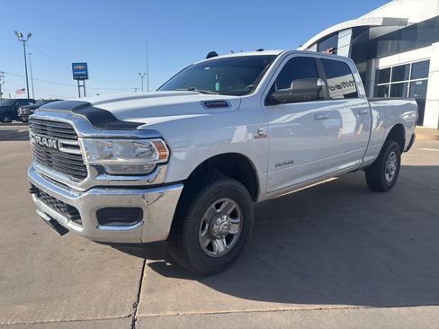 Used 2020 RAM 2500 Big Horn image 6