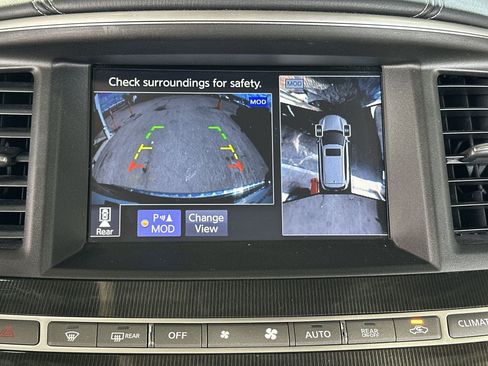 Used 2019 INFINITI QX60 Luxe w/ Essential Package image 24