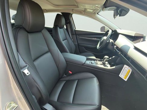 New 2026 MAZDA MAZDA3 2.5 S Sedan w/ Preferred Pkg image 31