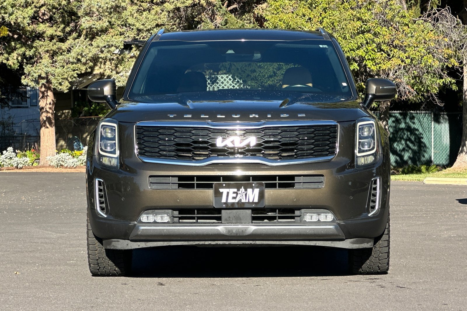 Used 2022 Kia Telluride SX w/ Towing Package FWD image 9