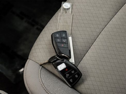 Used 2022 Chevrolet Silverado 1500 LT w/ Max Trailering Package image 58