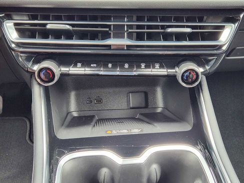 Certified 2026 Chevrolet Traverse RS w/ LPO, Floor Liner Package FWD image 20