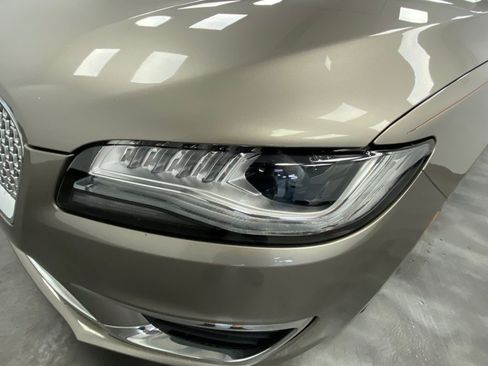 Used 2018 Lincoln MKZ Reserve w/ Climate Package AWD/4WD image 11