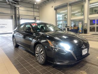 Used 2023 Nissan Altima 2.5 SV w/ SV Premium Package video 1