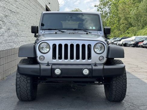 Used 2014 Jeep Wrangler Unlimited Sport w/ Quick Order Package 24S AWD/4WD image 10