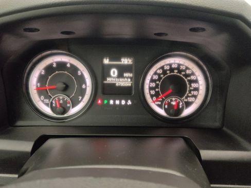 Used 2019 RAM 1500 Tradesman w/ Tradesman SXT Package RWD image 23