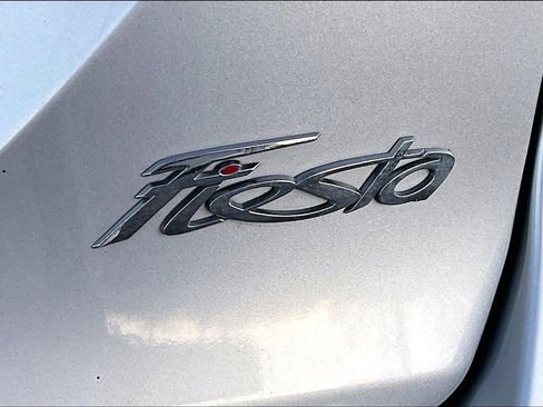 Used 2018 Ford Fiesta S image 8