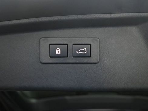 Certified 2025 Subaru Outback Limited AWD/4WD image 27