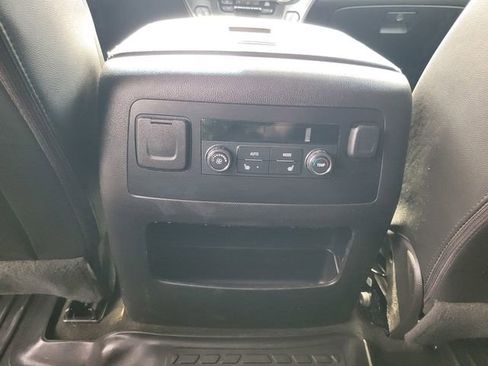 Used 2017 Chevrolet Tahoe LT w/ LT Signature Package image 15