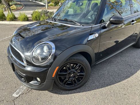 Used 2013 MINI Cooper S image 18
