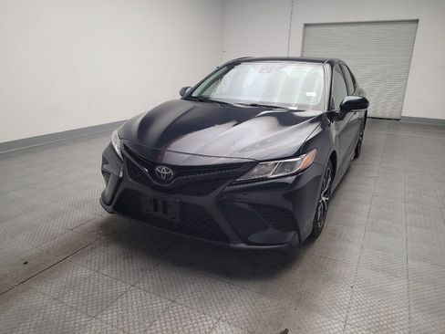 Used 2019 Toyota Camry SE w/ Convenience Package image 15