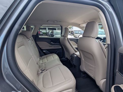 Certified 2022 Lincoln Corsair FWD image 14