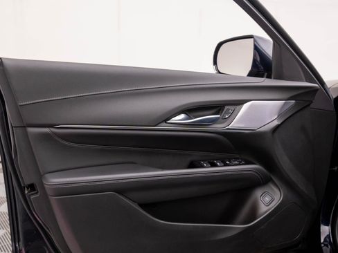 Certified 2021 Cadillac CT4 Luxury w/ Sun And Sound Package image 15