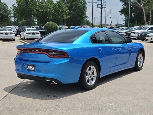 Used 2023 Dodge Charger SXT RWD image 5