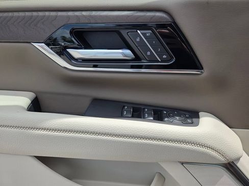 New 2026 GMC Yukon XL Denali AWD/4WD image 25