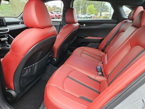 Used 2023 Kia K5 GT-Line image 10