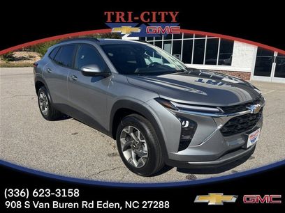 New 2026 Chevrolet Trax LT w/ Driver Confidence Package
