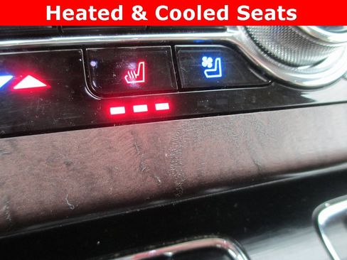 Used 2020 Lincoln Aviator Reserve w/ Equipment Group 202A image 16