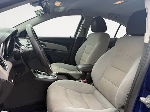 Used 2013 Chevrolet Cruze Eco FWD image 6
