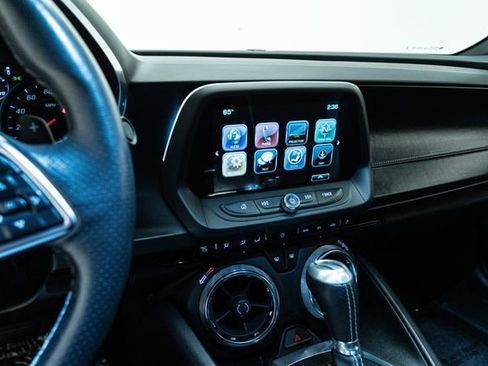 Used 2018 Chevrolet Camaro SS image 24