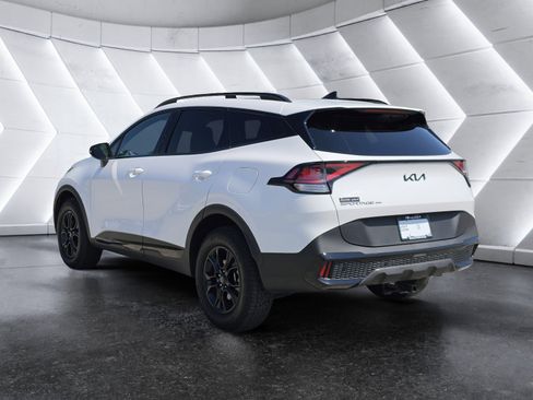 Used 2025 Kia Sportage X-Pro image 5
