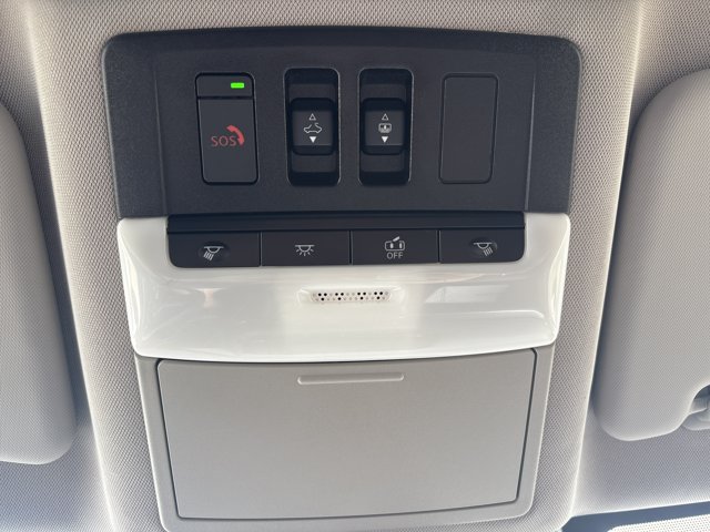 Used 2021 Nissan Rogue Platinum AWD/4WD image 36