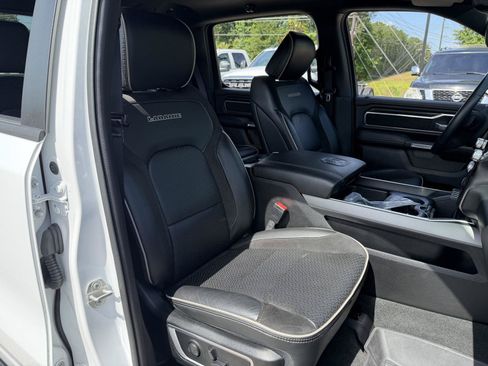 Used 2023 RAM 1500 Laramie AWD/4WD image 21