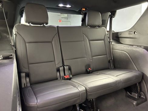 Used 2022 Chevrolet Tahoe LT w/ LT Signature Plus Package image 14