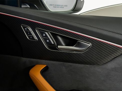 Used 2025 Audi RS Q8 performance image 51