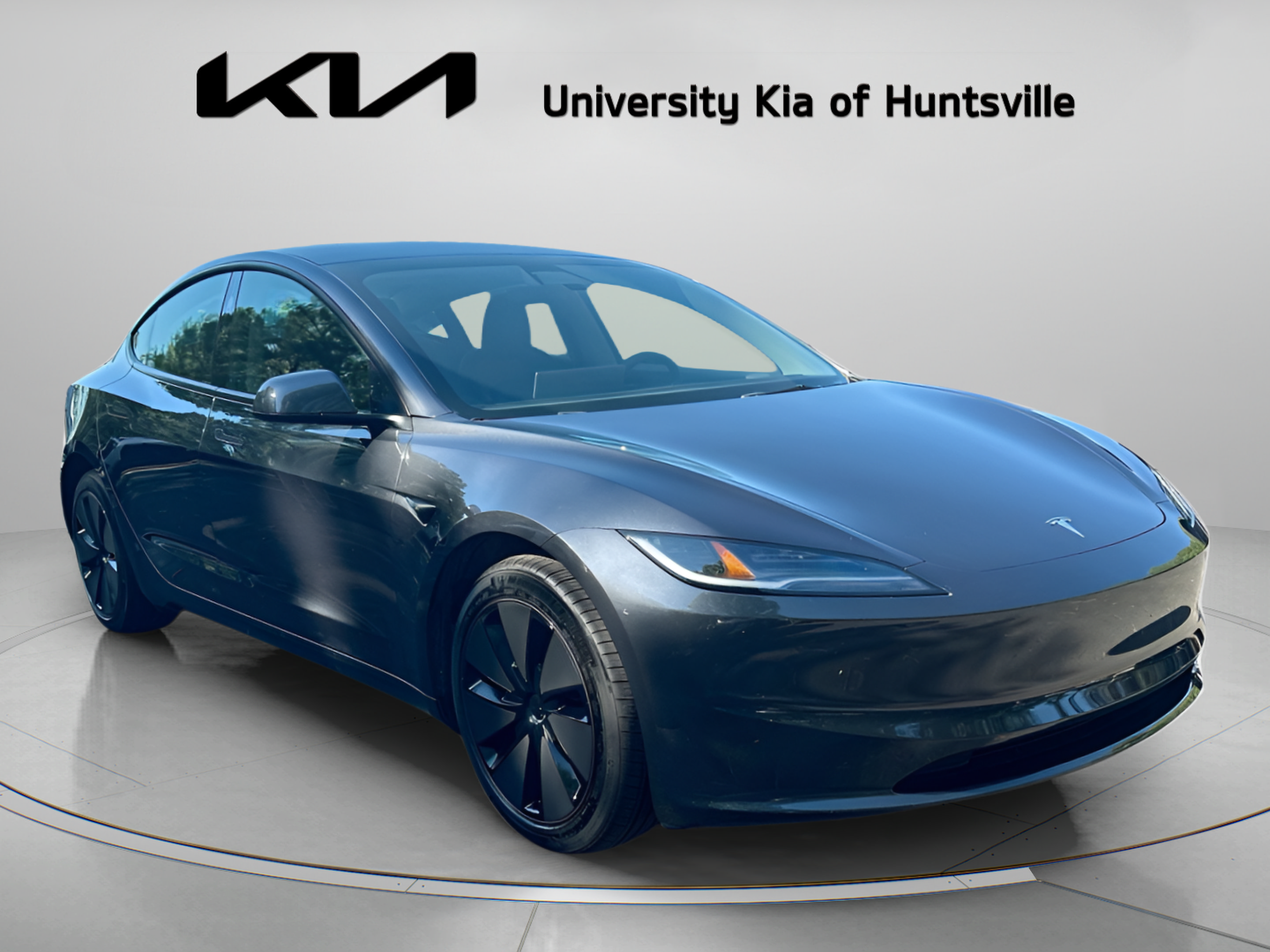 Used 2025 Tesla Model 3 Long Range RWD image 1