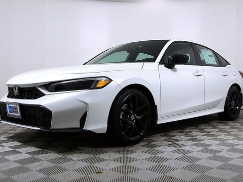 Certified 2025 Honda Civic Sport image 2