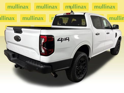 New 2026 Ford Ranger XLT w/ Black Appearance Package AWD/4WD image 4