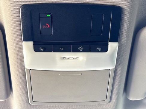 Certified 2023 Nissan Rogue SV FWD image 30