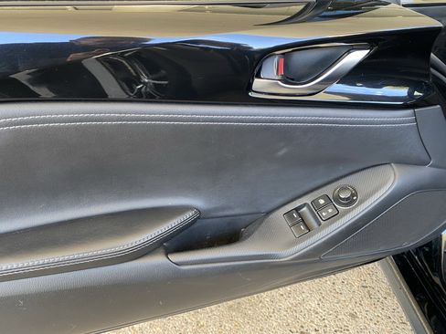 Used 2024 MAZDA MX-5 Miata Grand Touring w/ Weather Package image 12