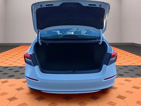 Used 2023 Honda Civic Sport image 15