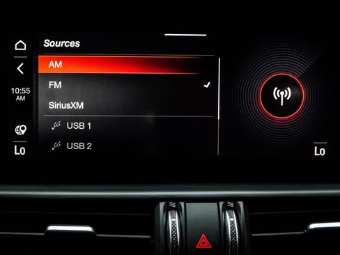 Used 2022 Alfa Romeo Giulia Ti RWD image 28
