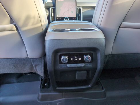 New 2026 GMC Acadia Elevation w/ Elevation Premium Package image 24