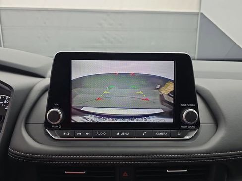 Used 2026 Nissan Rogue SV w/ SV Premium Package image 27