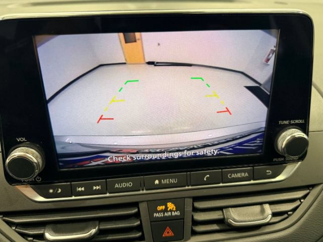 Used 2021 Nissan Altima 2.5 SR FWD image 14