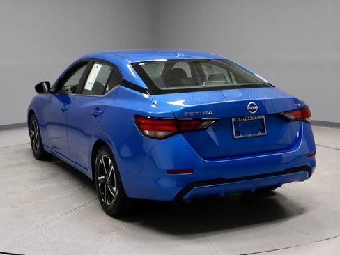 Certified 2024 Nissan Sentra SV FWD image 8