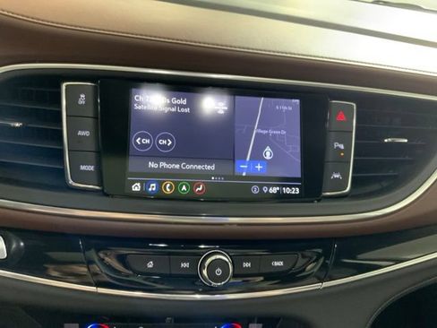 Used 2020 Buick Enclave Avenir w/ Avenir Technology Package AWD/4WD image 19