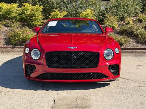 Used 2024 Bentley Continental GT V8 image 10