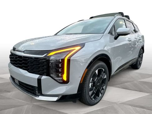 Certified 2026 Kia Sportage SX FWD image 4