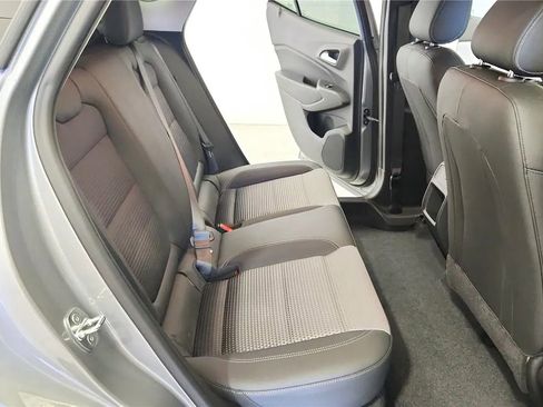 Used 2024 Chevrolet Trax LT w/ Driver Confidence Package FWD image 37